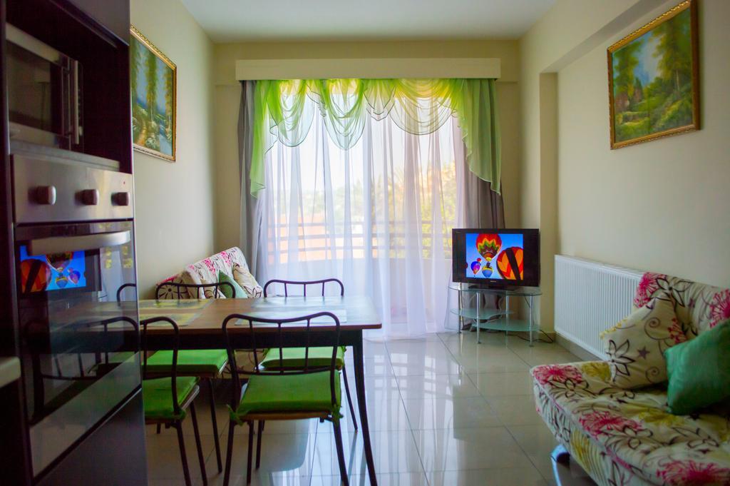 Apartment Nearby Golden Coast Protaras Zewnętrze zdjęcie